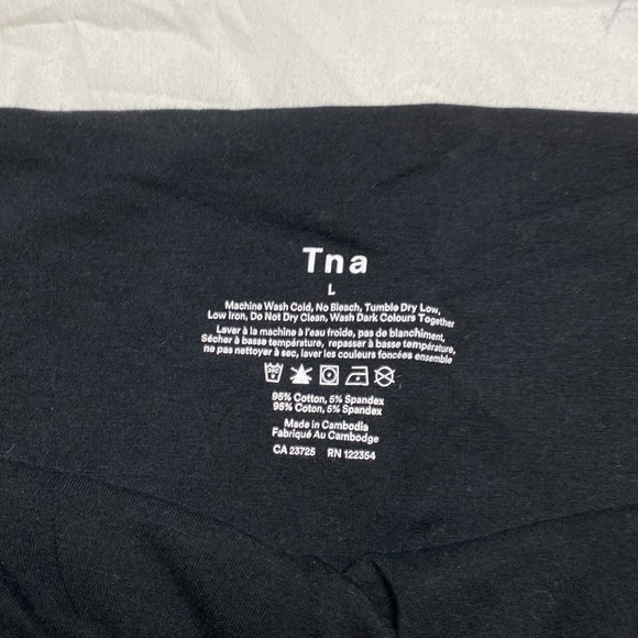 TNA LEGGINGS - Picture 3 of 3